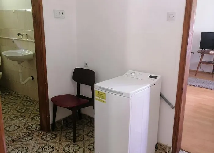 Semesterbostad Bistro *